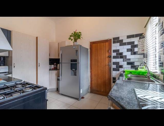 3 BEDROOM HOUSE FOR SALE IN ORANGE GROVE